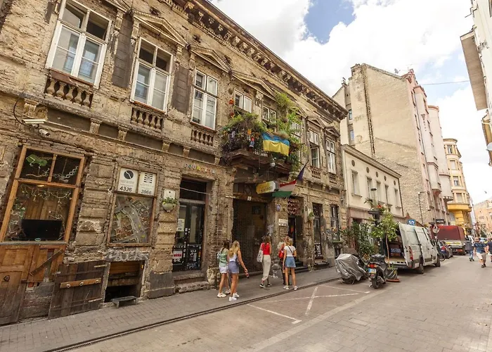 Kazinczy 10 With 3 Bedrooms * Budapeszt