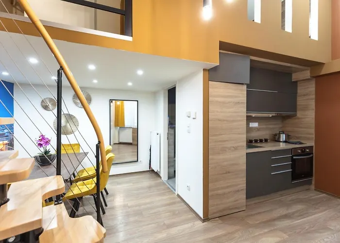 Apartament Kazinczy 10 With 3 Bedrooms Budapeszt