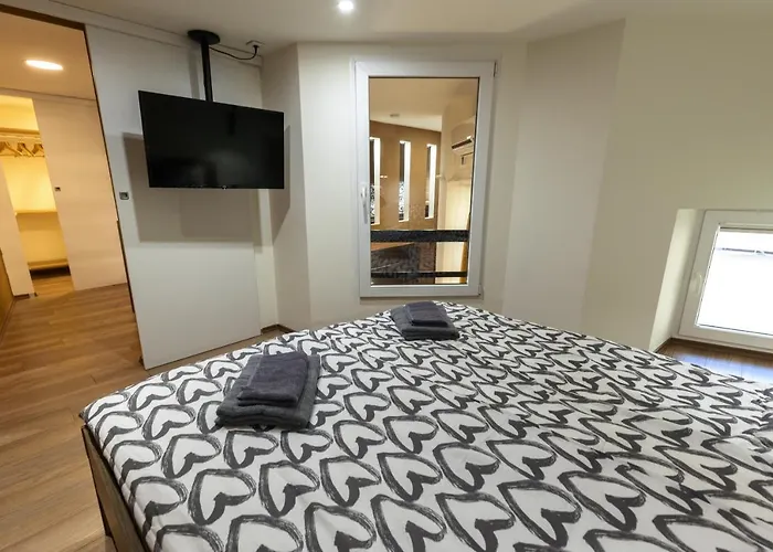 Apartament Kazinczy 10 With 3 Bedrooms